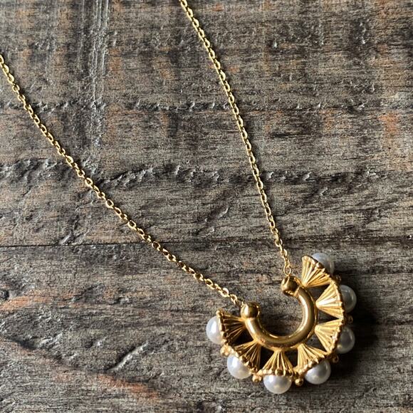 NEW Hidden Pearl Layering Necklace - Picture 9 of 16
